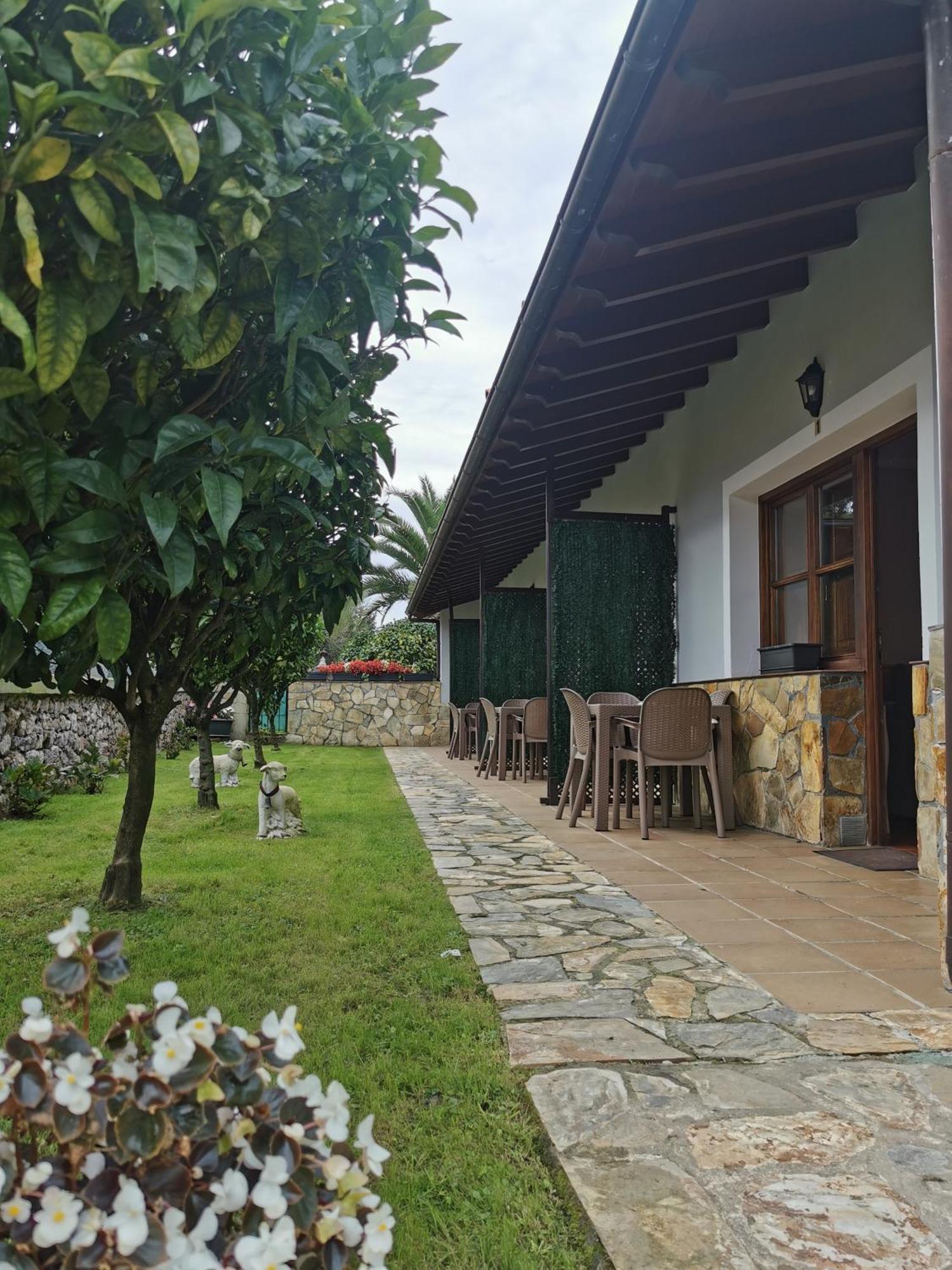 Apartamentos La Tarazana 4 La Pereda de Llanes Eksteriør bilde